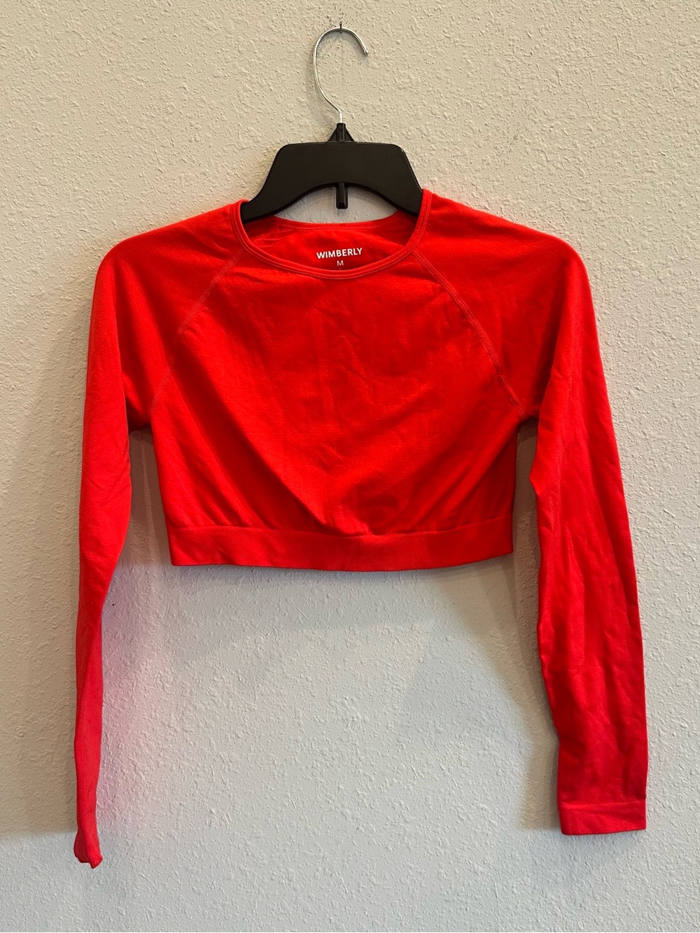 Wimberly Red Long Sleeve Crop Top Medium Activewear Gym